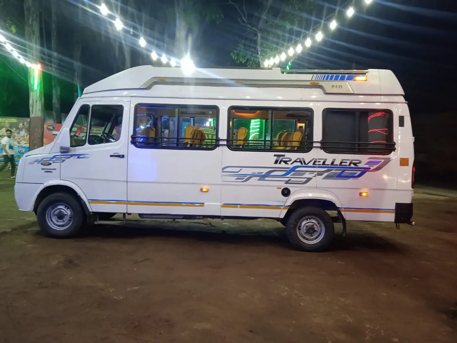 16 Seater Tempo Traveller.